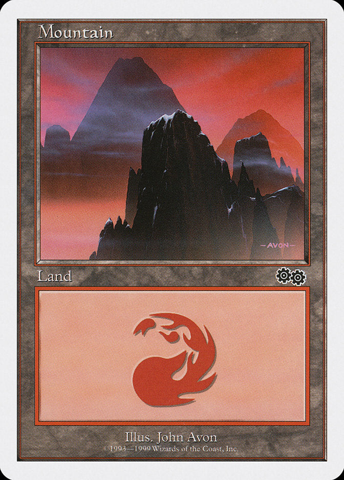 Mountain (122) [Battle Royale Box Set] | Good Games Adelaide SA